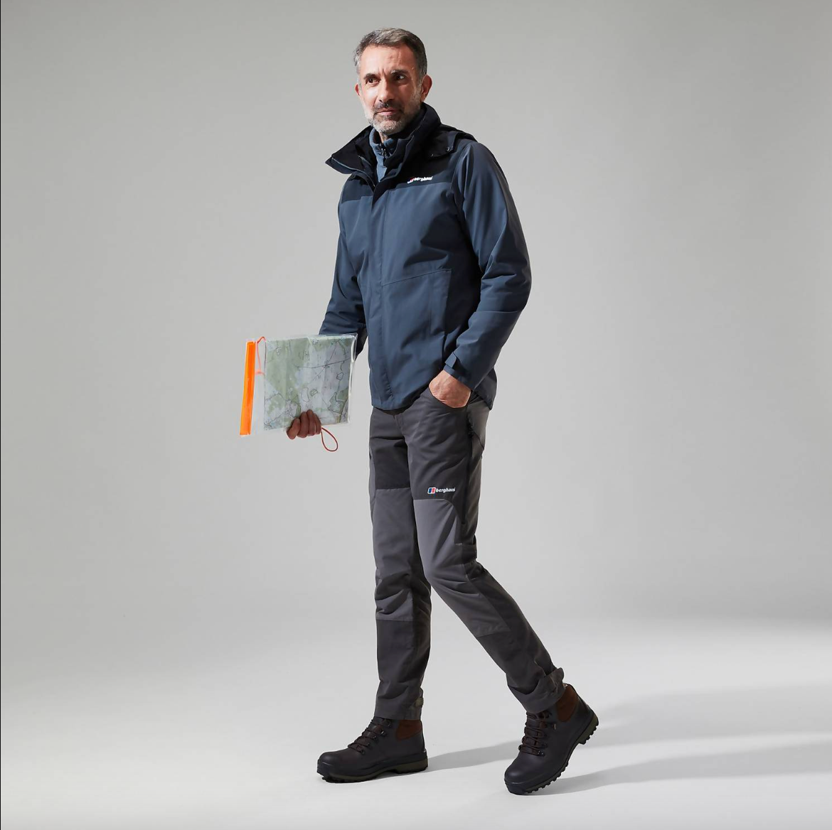 Berghaus Men s Hillwalker Interactive Gore Tex Waterproof Jacket Carbon Black