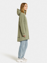 Load image into Gallery viewer, Didriksons Women&#39;s Bea 6 Waterproof Raincoat (Dusty Olive)
