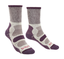 Load image into Gallery viewer, Bridgedale Women's Hike Lightweight Cotton Comfort Boot Length Socks (Plum)
