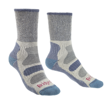 Load image into Gallery viewer, Bridgedale Women's Hike Lightweight Cotton Comfort Boot Length Socks (Smoky Blue)