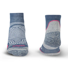 Load image into Gallery viewer, Bridgedale Women's Ultralight T2 Coolmax Performance Hike Low Socks (Dark Denim)