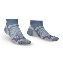Load image into Gallery viewer, Bridgedale Women's Ultralight T2 Coolmax Performance Hike Low Socks (Dark Denim)