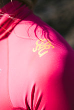 Load image into Gallery viewer, C-Skins Women's NuWave Rash X UPF50+ Short Sleeve Rash Vest (Lipstick/Bright Coral)