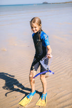 Load image into Gallery viewer, C-Skins Junior Unisex Element 3/2mm Flatlock Shorty Wetsuit (Cyan/Slate/Multi)