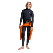 Load image into Gallery viewer, C-Skins Junior Unisex HDi Thermal Flatlock Long Sleeve Rash Vest (Black)