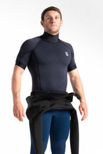 Load image into Gallery viewer, C-Skins Men&#39;s HDi Thermal Short Sleeve Rash Vest (Black)

