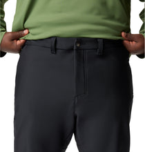 Load image into Gallery viewer, Columbia Men's Vast Canyon Softshell Trousers (Black)