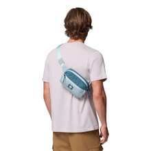 Load image into Gallery viewer, Columbia Trail Traveller Hip Pack (2L)(Everblue/Crushed Blue/Marine Light)