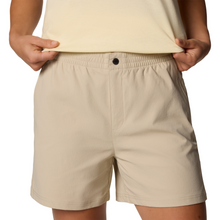 Load image into Gallery viewer, Columbia Women's Cedar Crest Shorts (5in)(Ancient Fossil)
