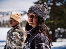 Load image into Gallery viewer, Columbia Women's Helvetia II Printed Cropped Half Snap Fleece Top (Shale Purple Sisters/Shale Purple)