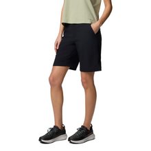 Load image into Gallery viewer, Columbia Women's Leslie Falls II Long Shorts (9in)(Black)