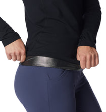 Load image into Gallery viewer, Columbia Women's Midweight Stretch Long Sleeve Baselayer Top (Black)