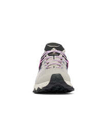 Load image into Gallery viewer, Columbia Women&#39;s Peakfreak Hera Outdry Trail Shoes (Flint Grey/Berry Patch)
