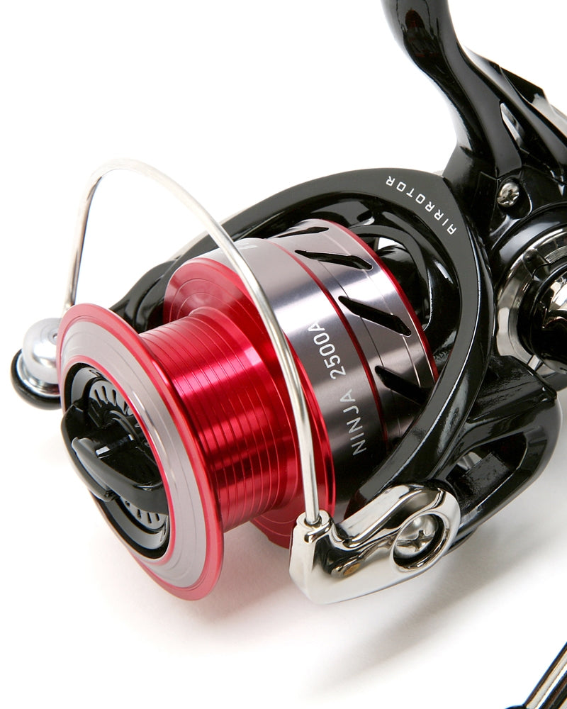 Daiwa Ninja Front Drag Spinning Reel (4000A)