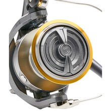 Load image into Gallery viewer, Daiwa Shorecast B 6000 Beachcaster Reel