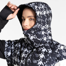 Load image into Gallery viewer, Dare 2B Women's Ice III Waterproof Insulated Ski Jacket (Black Dogtooth Print)