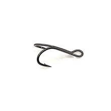 Load image into Gallery viewer, Owner Salmon Fly Narrow Eye Double Hook (Size 8)(6 Pack)