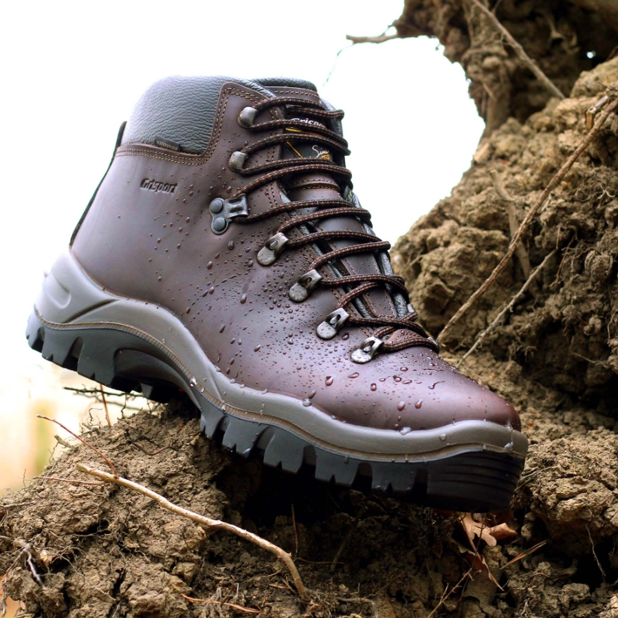 Mid range top hiking boots