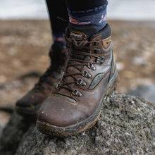 Load image into Gallery viewer, Grisport Men's Quatro Waterproof Hillwalking Boots (Brown)