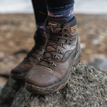 Load image into Gallery viewer, Grisport Men&#39;s Quatro Waterproof Hillwalking Boots (Brown)
