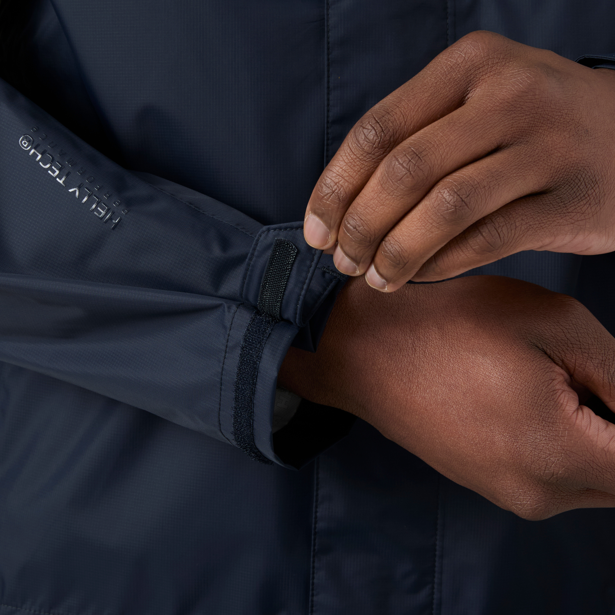 Helly Hansen Men's Loke 2.0 HT 2.5L Waterproof Jacket (Navy)