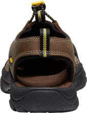 Load image into Gallery viewer, Keen Men's Newport Closed Toe Sandals (Bison)