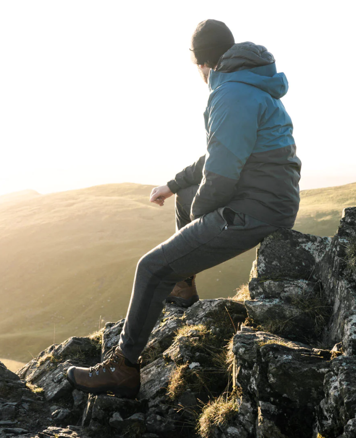 Keen Men's Pyrenees Waterproof Trail Boots (Syrup)