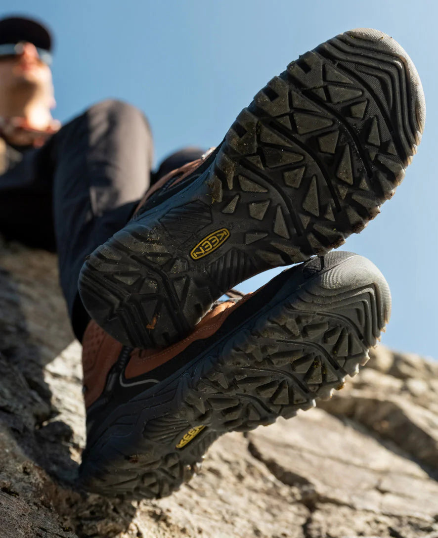 Keen Men's Targhee IV Waterproof Wide Fit Mid Trail Boots (Bison/Black)