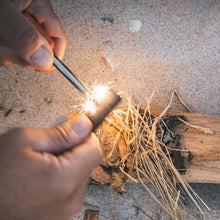 Load image into Gallery viewer, Lifesystems Ferrocerium Rod Fire Starter (Lite)