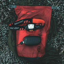 Load image into Gallery viewer, Lifesystems Rechargeable USB Hand Warmer