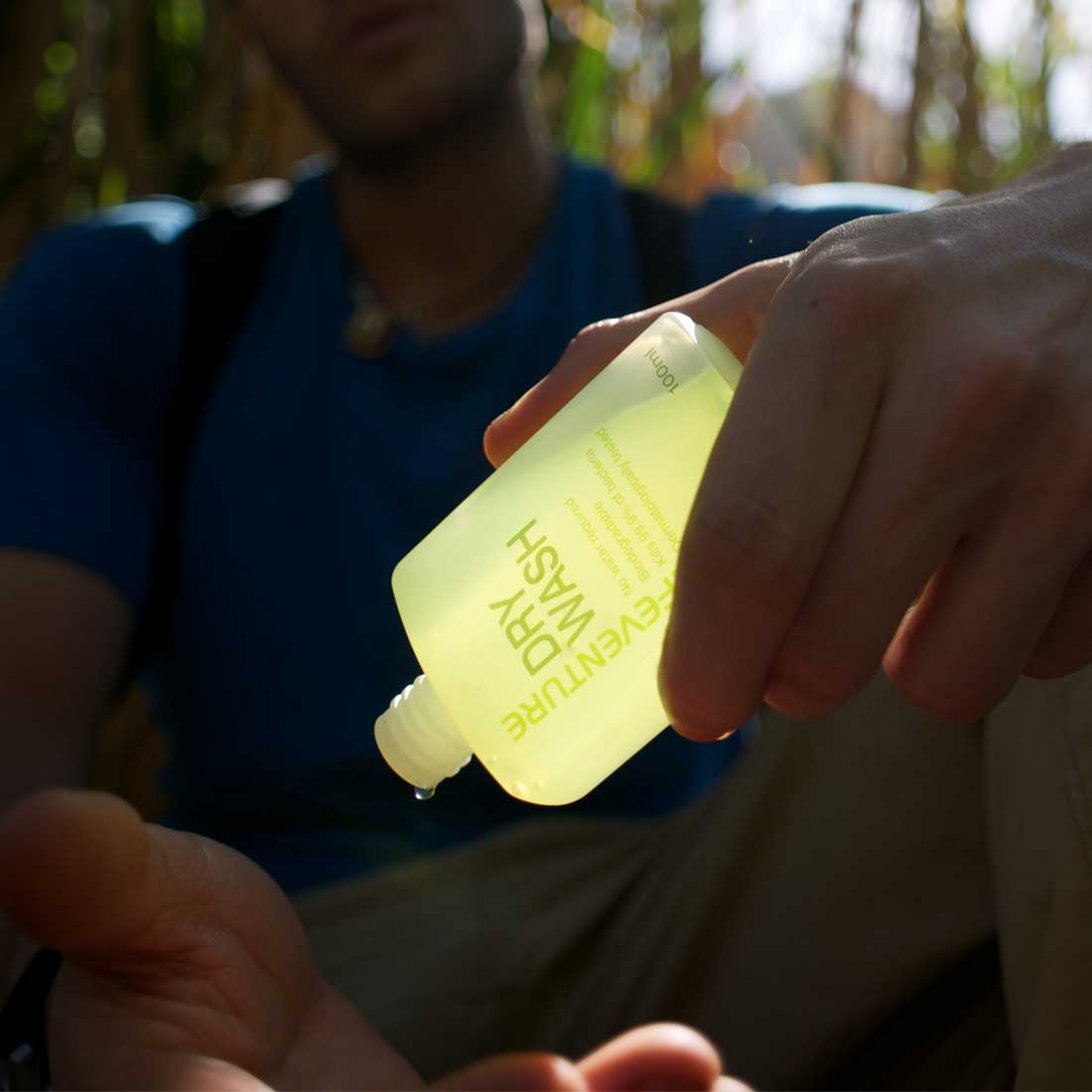 Lifeventure Dry Wash Gel (100ml)