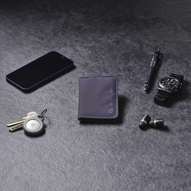 Lifeventure RFiD Recycled Card Wallet (Navy)