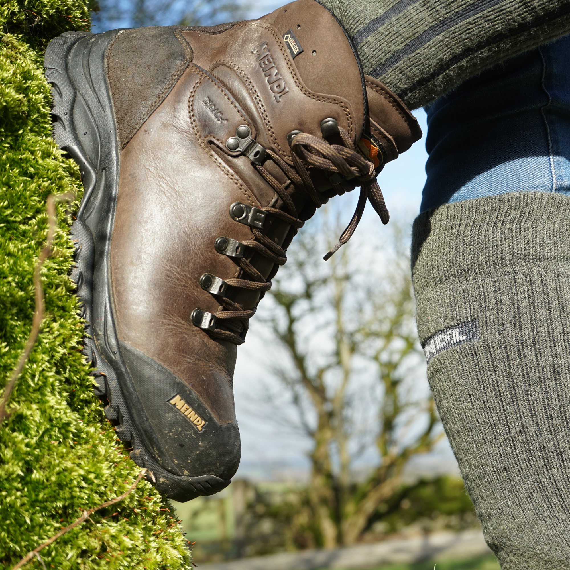 Meindl Men's Kansas Gore-Tex Hillwalking Boots (Old Loden)