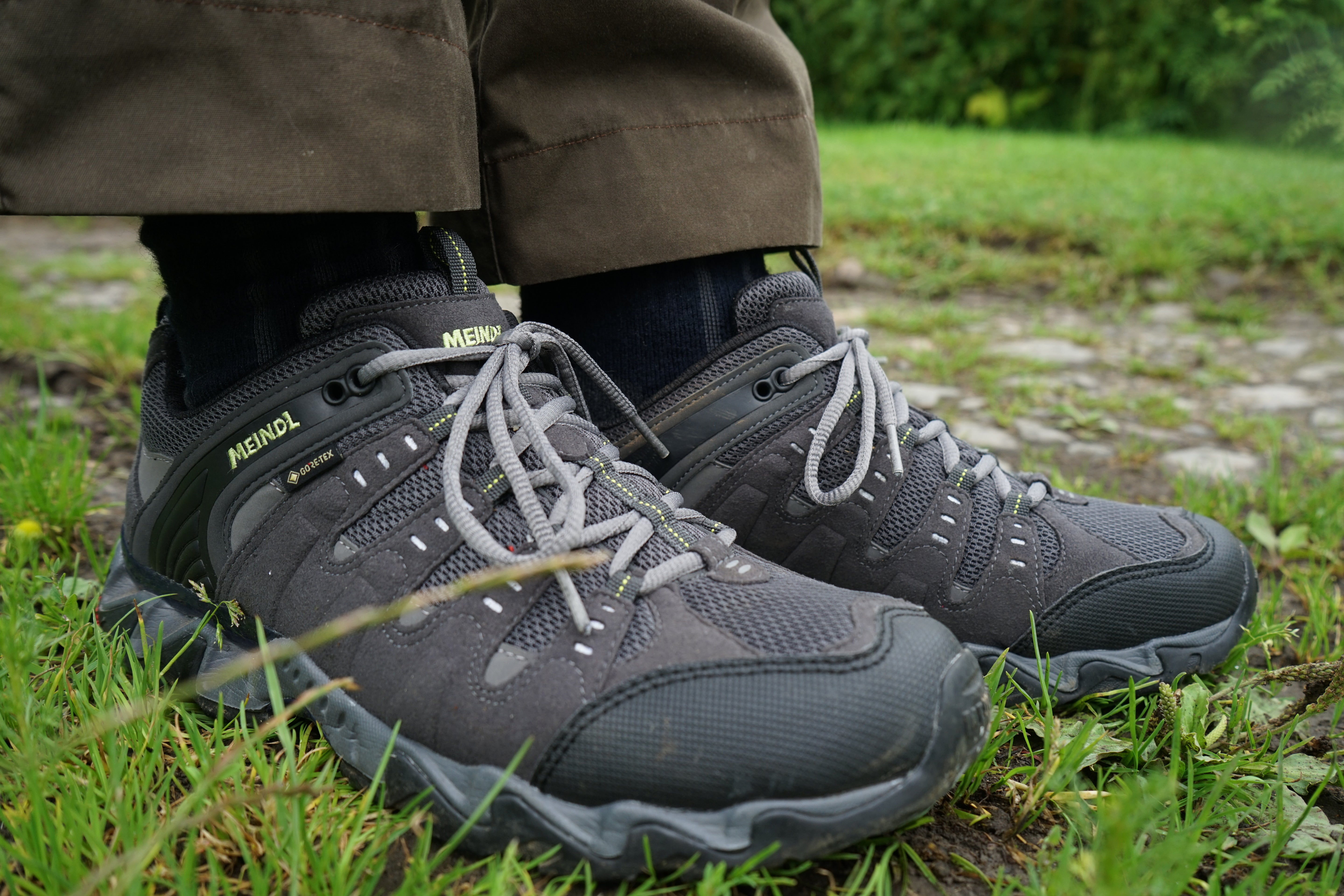 Meindl Men's Respond Gore-Tex Trail Shoes (Anthracite/Lemon)