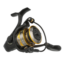 Load image into Gallery viewer, Penn Battle IV 2500 Front Drag Spinning Reel