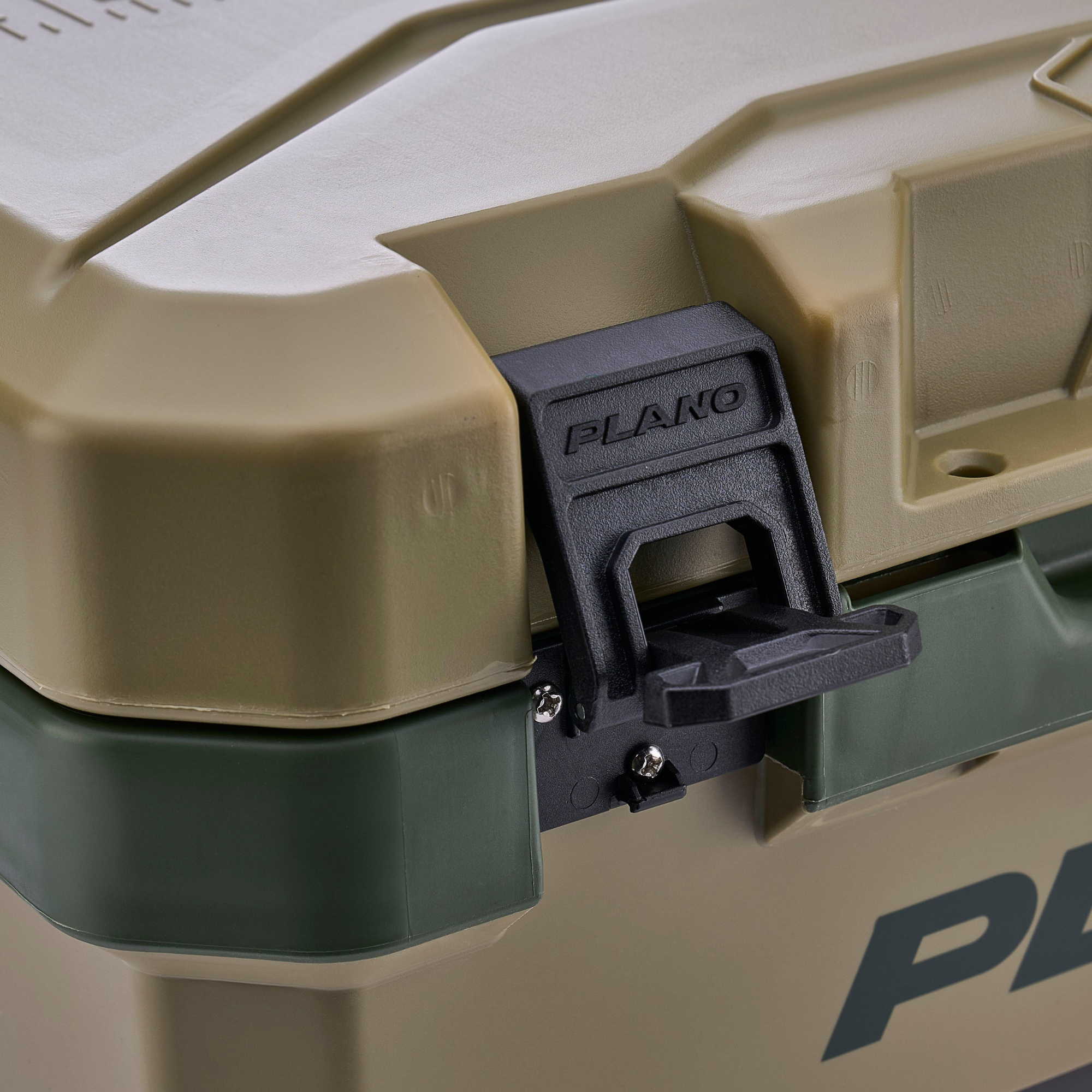 Plano Frost™ 20L Hard Cooler Box (Inland Green)