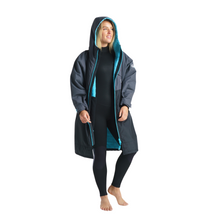 Load image into Gallery viewer, Robie Unisex Dry Series Recycled Long Sleeve Hardshell Changing Robe (Black/Charcoal/Blue Atoll)