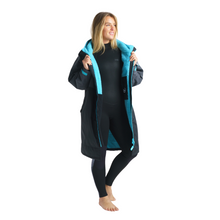 Load image into Gallery viewer, Robie Unisex Dry Series Recycled Long Sleeve Changing Robe (Black/Charcoal/Blue Atoll)