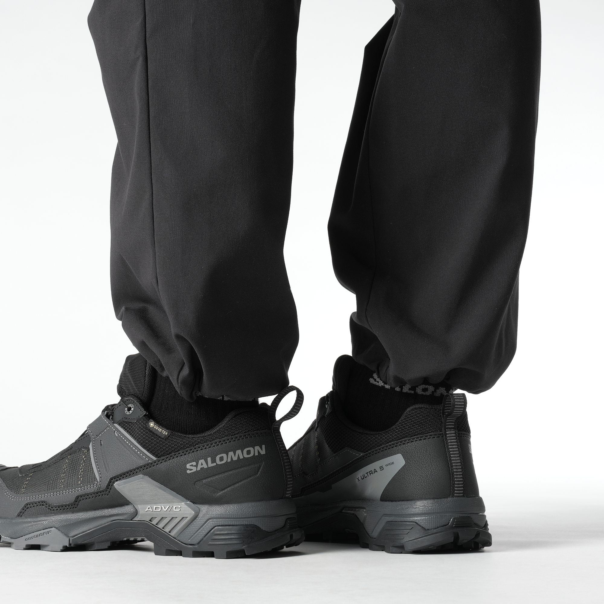 Salomon Men's X Ultra 5 Gore-Tex Wide Fit Trail Shoes (Black/Asphalt/Castlerock)
