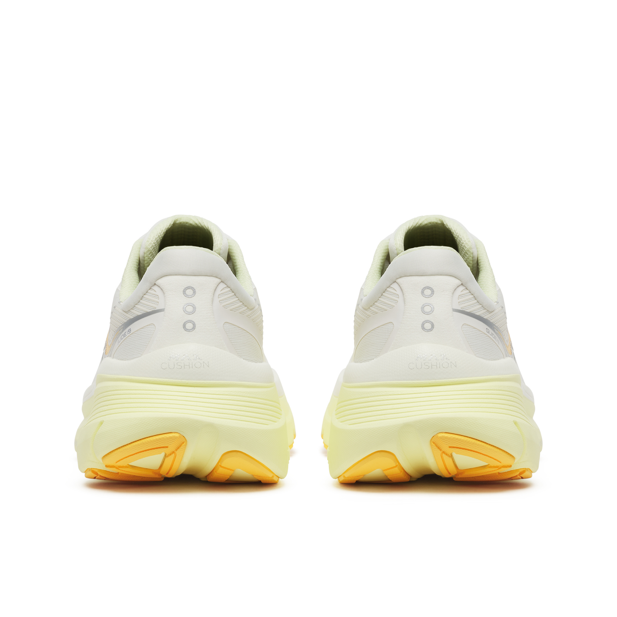 Saucony Women's Guide 19 Running Shoes (Ivory/Tender)