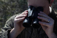 Load image into Gallery viewer, Sightmark Solitude Waterproof Binoculars (8x42)