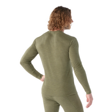 Load image into Gallery viewer, Smartwool Men's Classic Thermal Merino 250 Crew Neck Base Layer Top (Winter Moss)