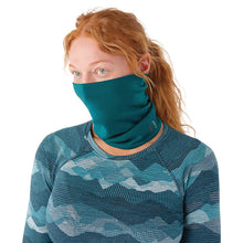 Load image into Gallery viewer, Smartwool Unisex Thermal Merino Reversible Neck Gaiter (Emerald Green)
