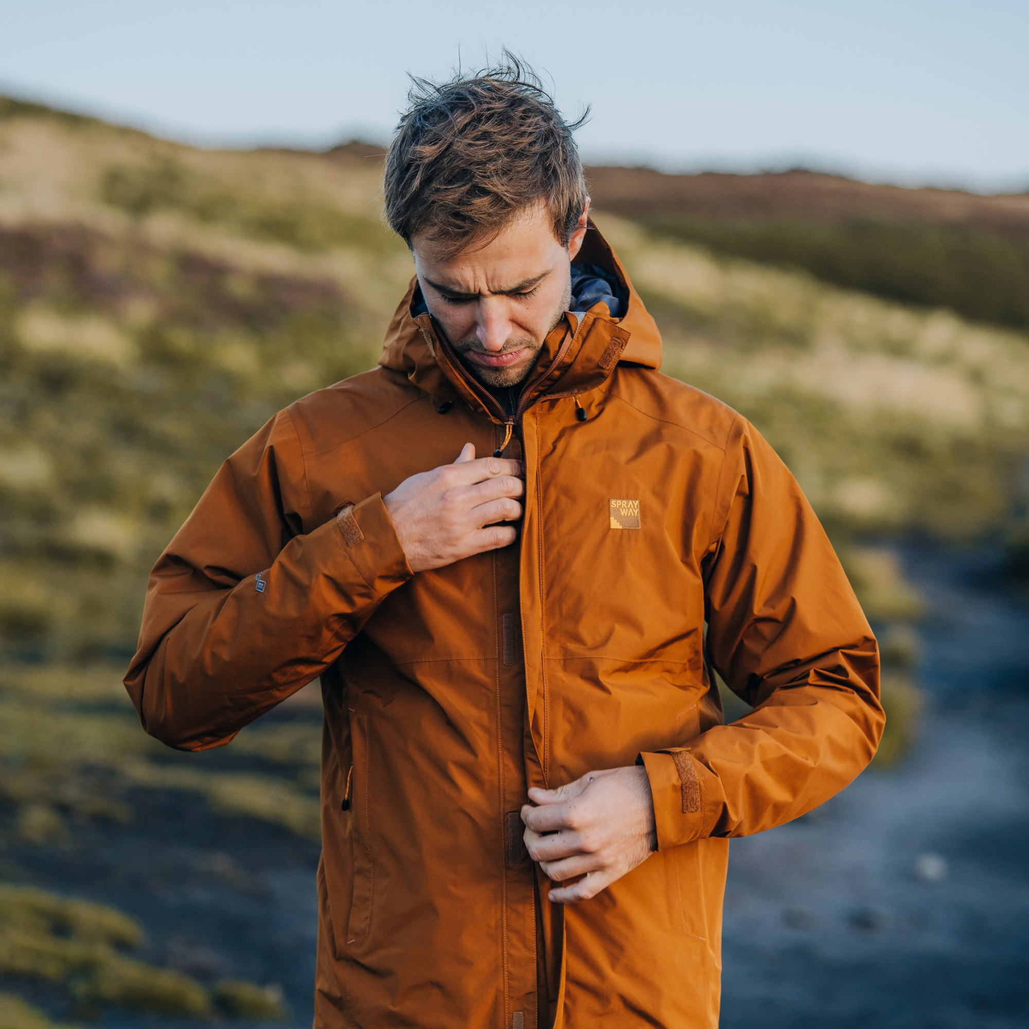 Sprayway Men's Maxen 2L Gore-Tex Jacket (Burnt Caramel)