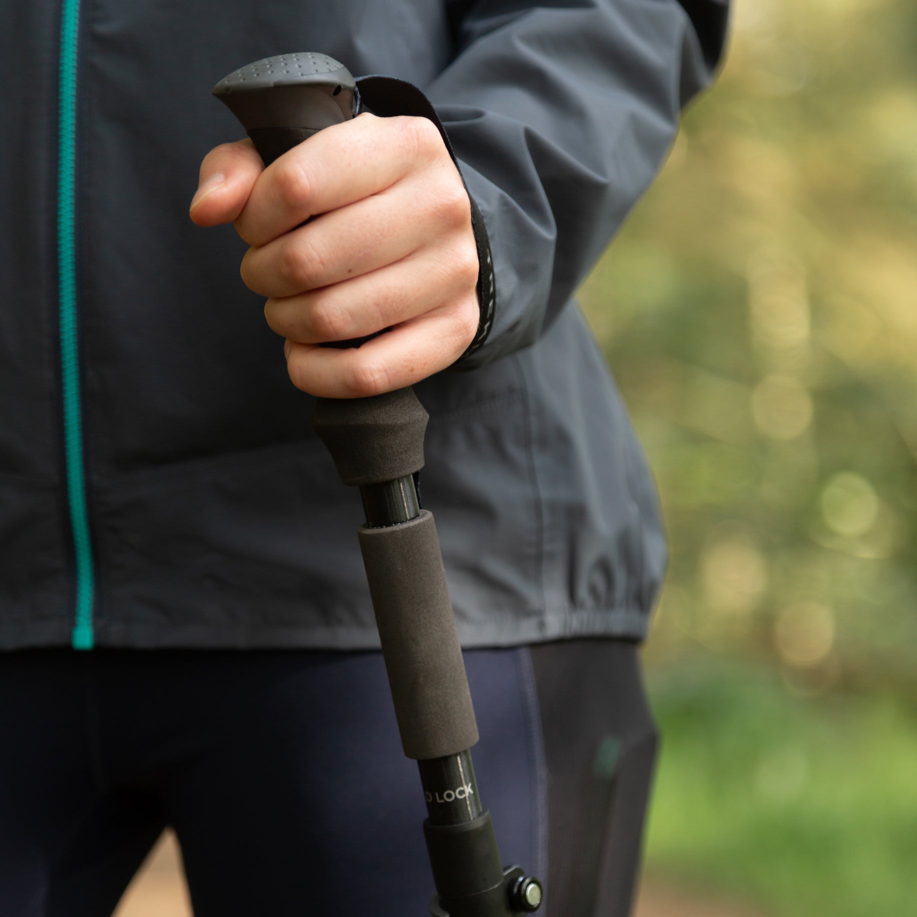 Trekmates Fold Lock Single Hiking Pole (Black)