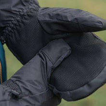 Load image into Gallery viewer, Trekmates Unisex Classic DRY Waterproof Insulated Mitt (Black)