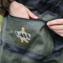 Load image into Gallery viewer, Vass Unisex Hybrid 700 Chest Waders (Khaki)