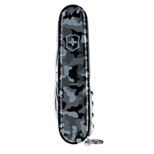 Load image into Gallery viewer, Victorinox Swiss Army Knife: Huntsman (Navy Camo)(15 Tools)