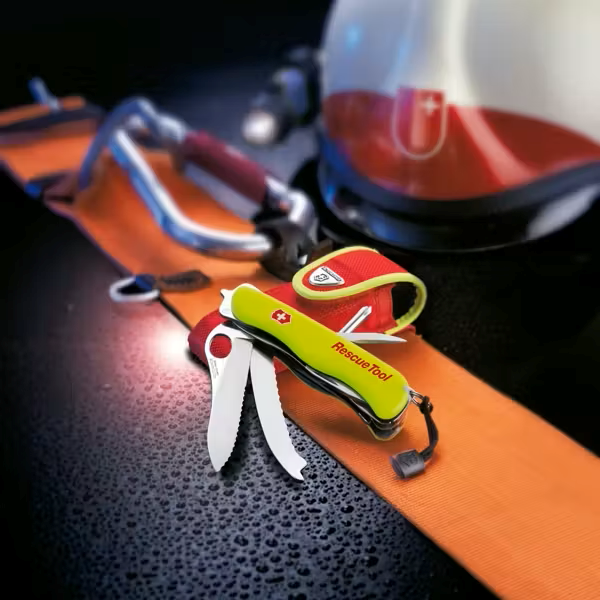 Victorinox Swiss Army Knife: Rescue Tool MW (Phosphorescent Yellow)(13 Tools)