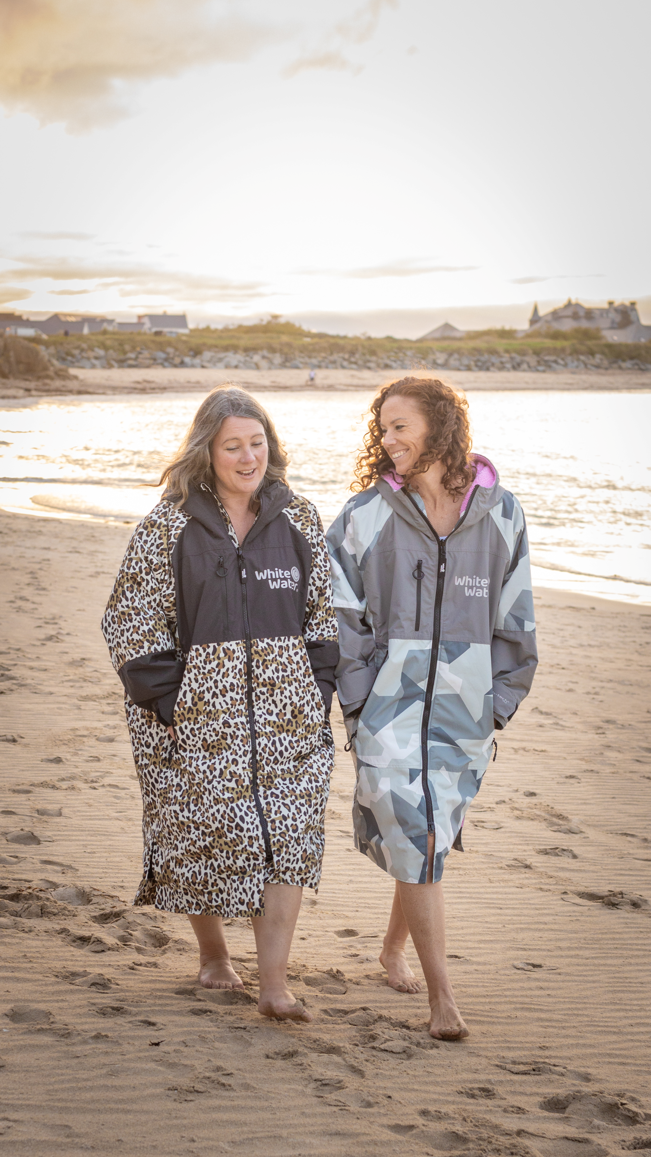 White Water Robes Unisex Hardshell Changing Robe - Adults (Arctic Camo/Pink Lining)